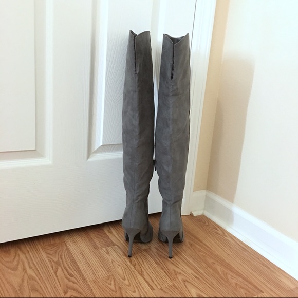 โ๏ธ EUC Gray Stone OTK Boots - Picture 4 of 6